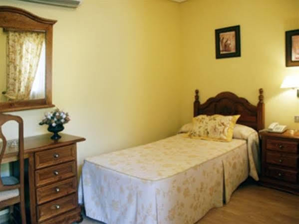 Hotel Victoria Zafra Kültér fotó